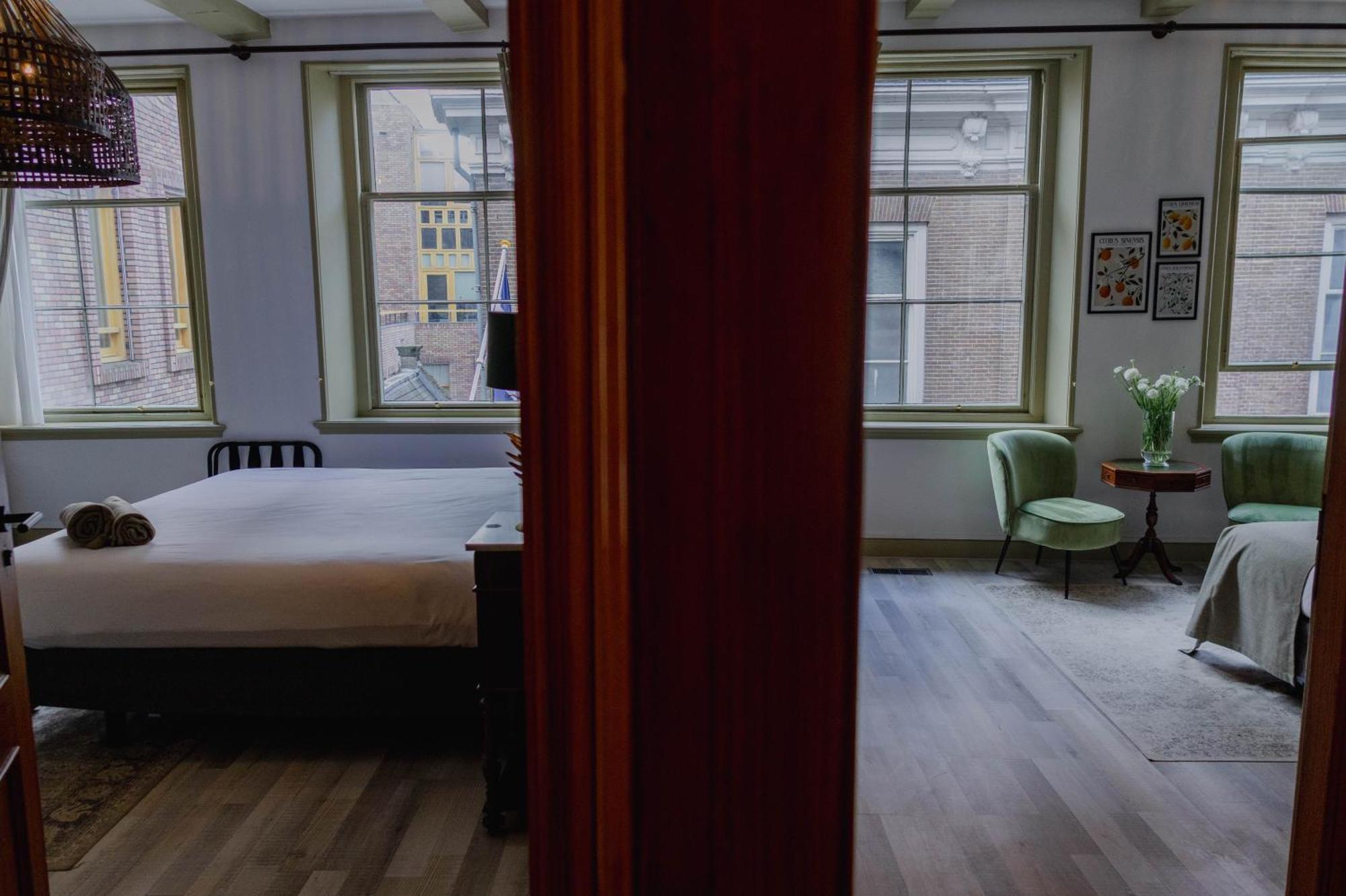 Grand Boutique Hotel-Restaurant Huis Vermeer Deventer Cameră foto