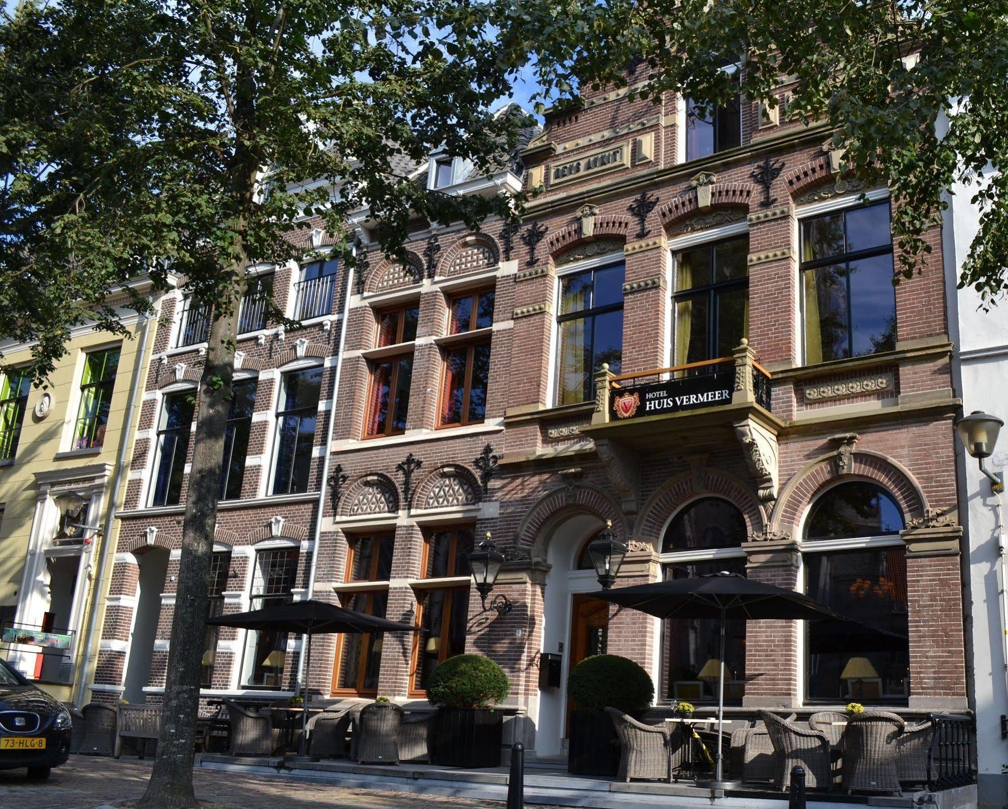 Grand Boutique Hotel-Restaurant Huis Vermeer Deventer Exterior foto